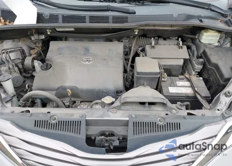 2015 Toyota Sienna Le 8 Passenger из США, поврежденный, VIN 5TDKK3DC7FS619418